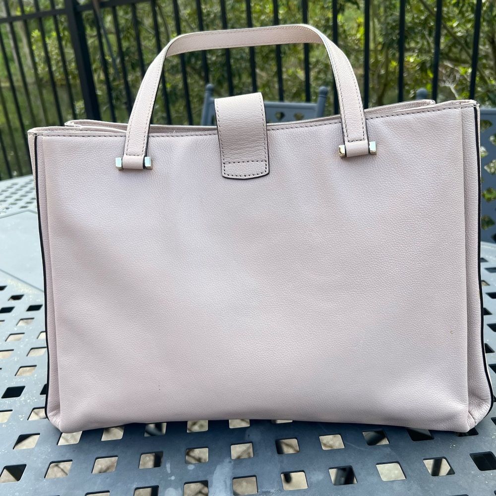 Elegant Cream Handbags Kate Spade - Picture 3 of 7